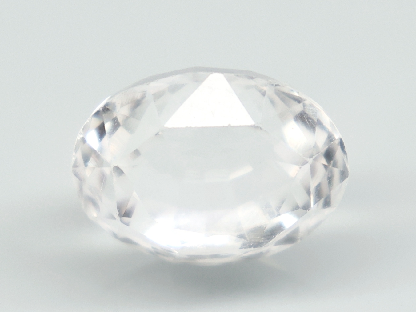 TOPAZ 7.04 Ct.