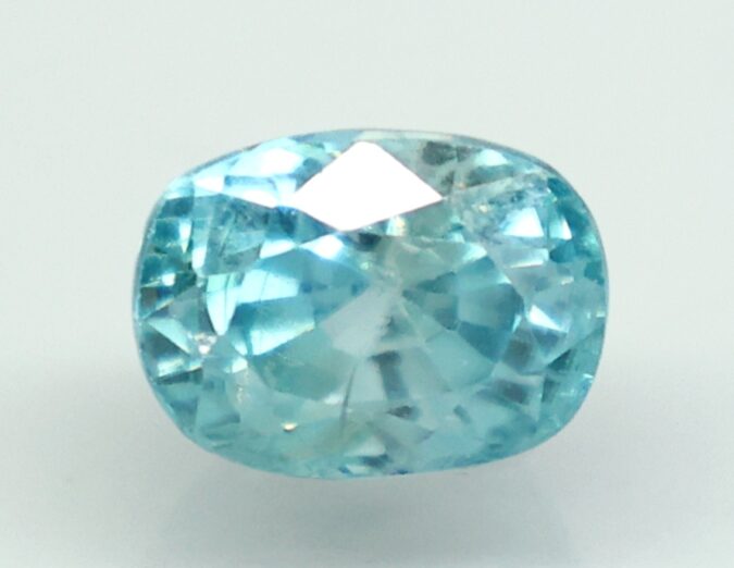 ZIR675G 1 ZIRCON 4.18 Ct.