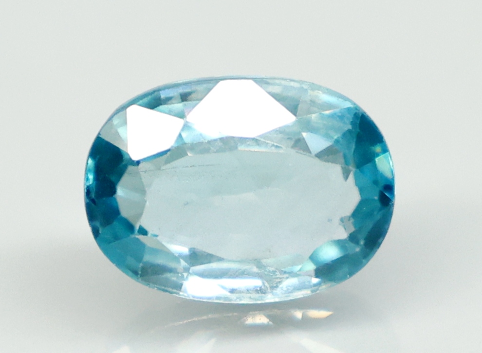 ZIRCON 4.43 Ct.