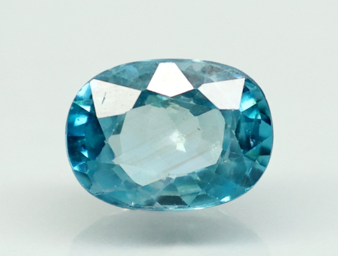 ZIRCON 4.26 Ct.