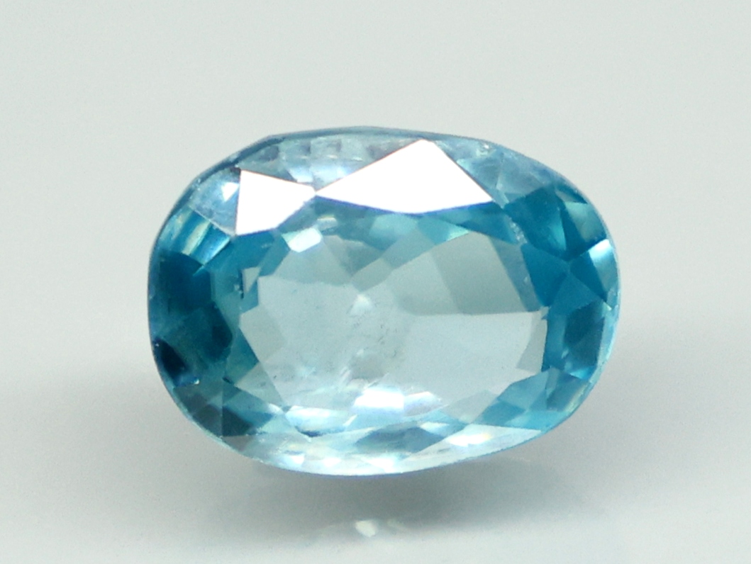 ZIRCON 4.53 Ct.