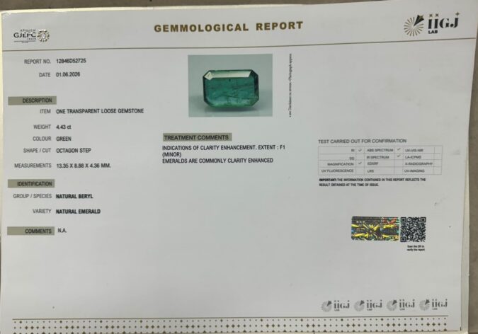 EMERALD 4.43 Ct. EMERALD 4.43 Ct.