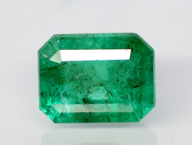 EMERALD 5.24 Ct. EMERALD 5.24 Ct.