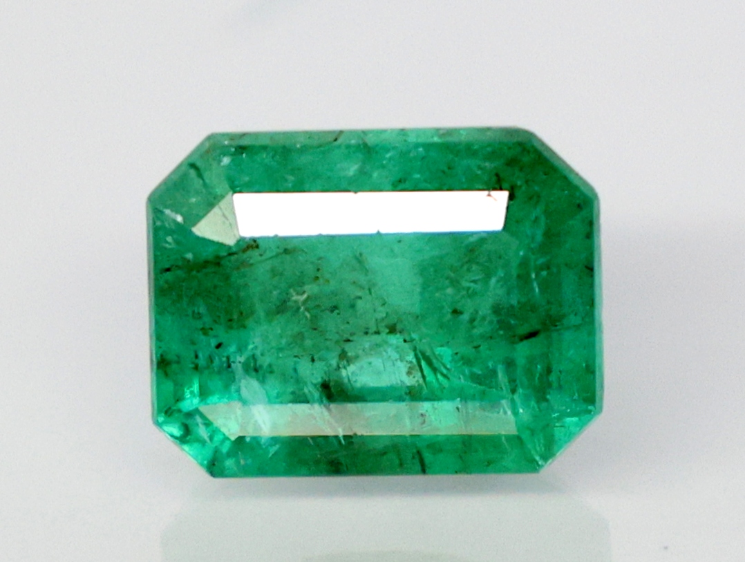 EMERALD 5.24 Ct.