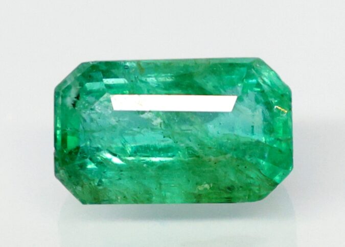 EMERALD 3.49 Ct. EMERALD 3.49 Ct.