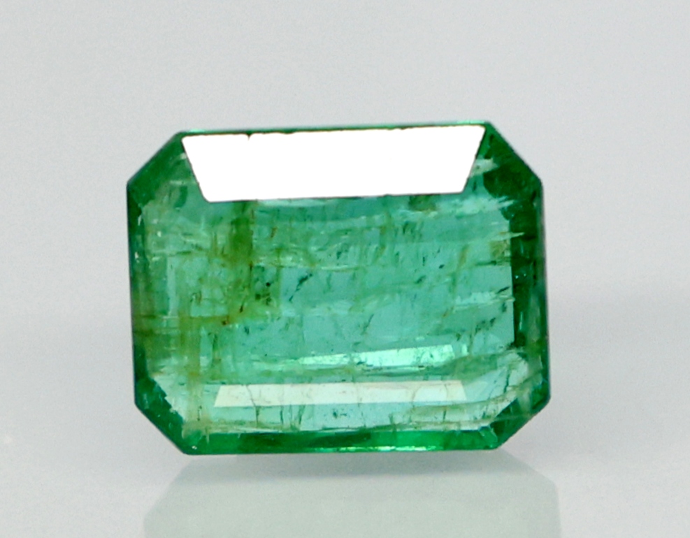 EMERALD 2.9 Ct.
