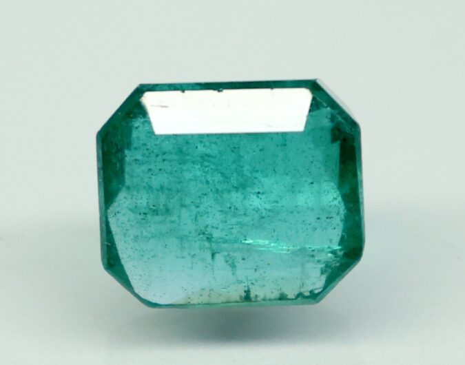 EMERALD 3.54 Ct. EMERALD 3.54 Ct.