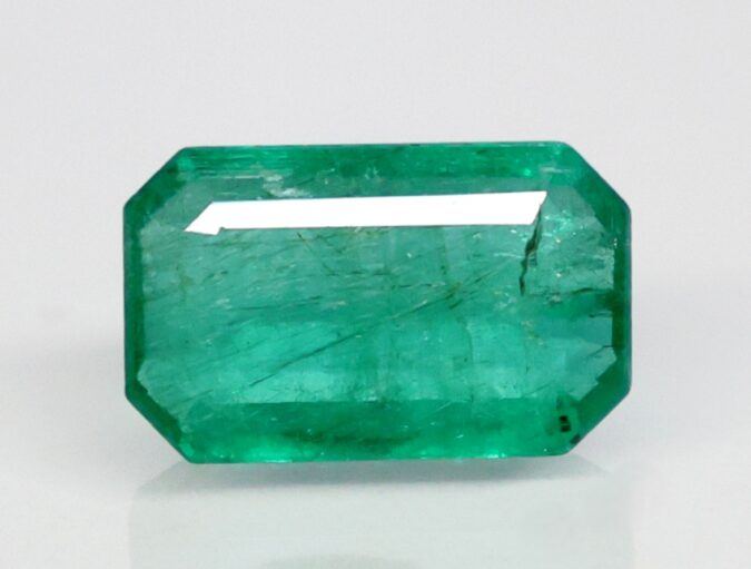EMERALD 3.17 Ct. EMERALD 3.17 Ct.