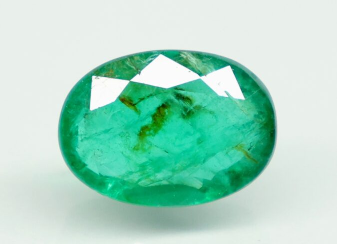 EMERALD 4.6 Ct.