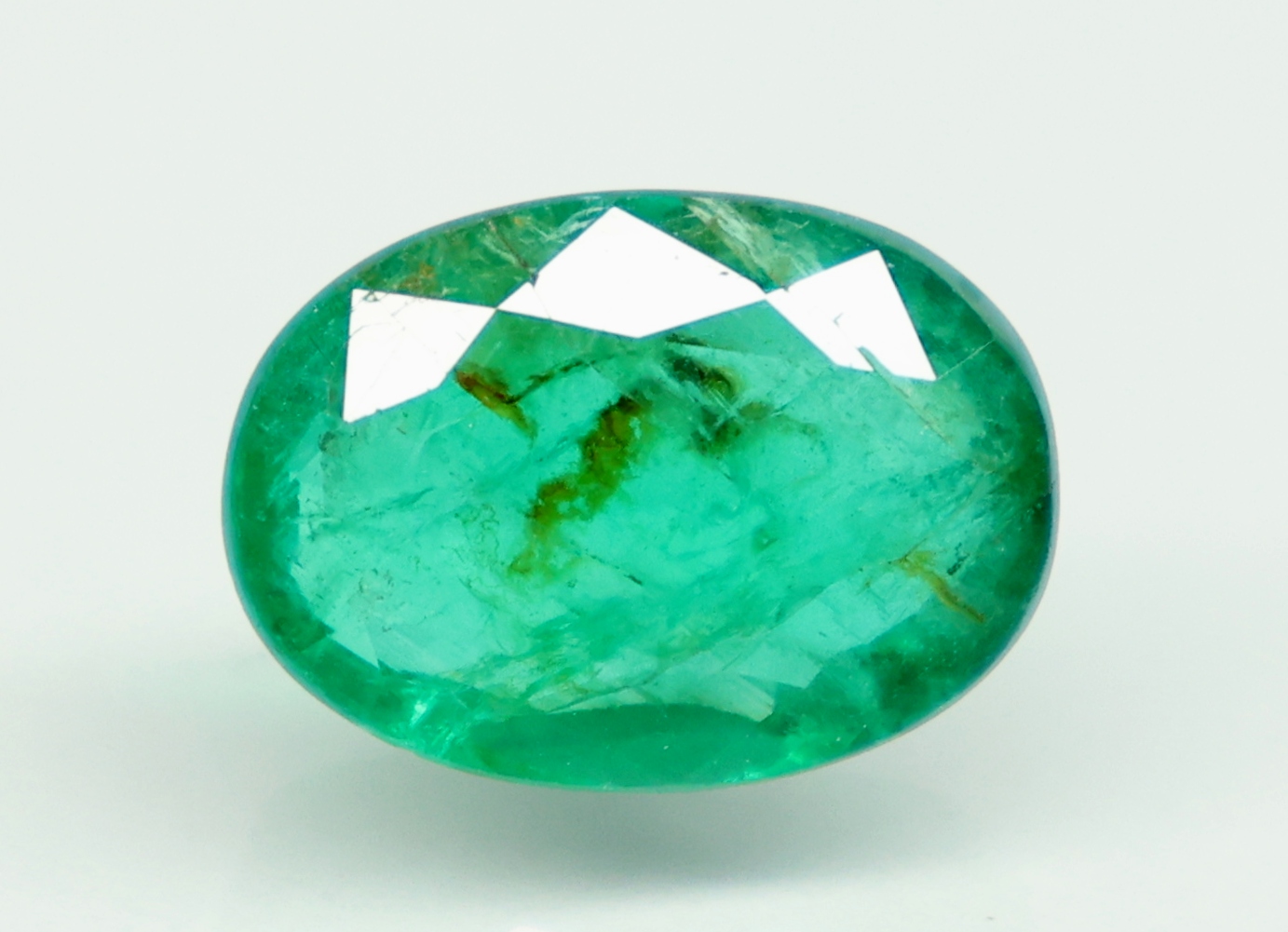 EMERALD 4.6 Ct.