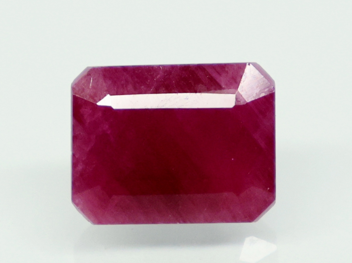 RUBY 4.18 Ct.