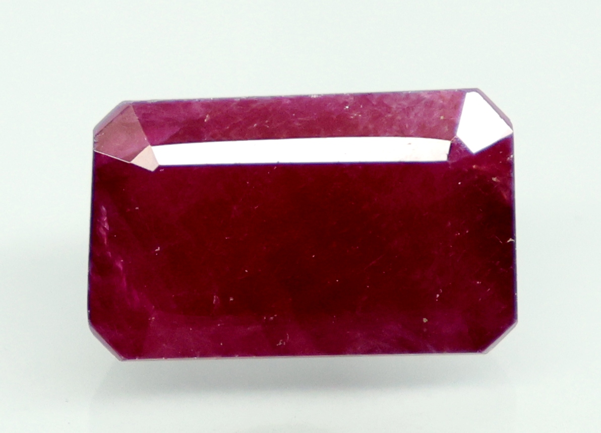RUBY 6.41 Ct.