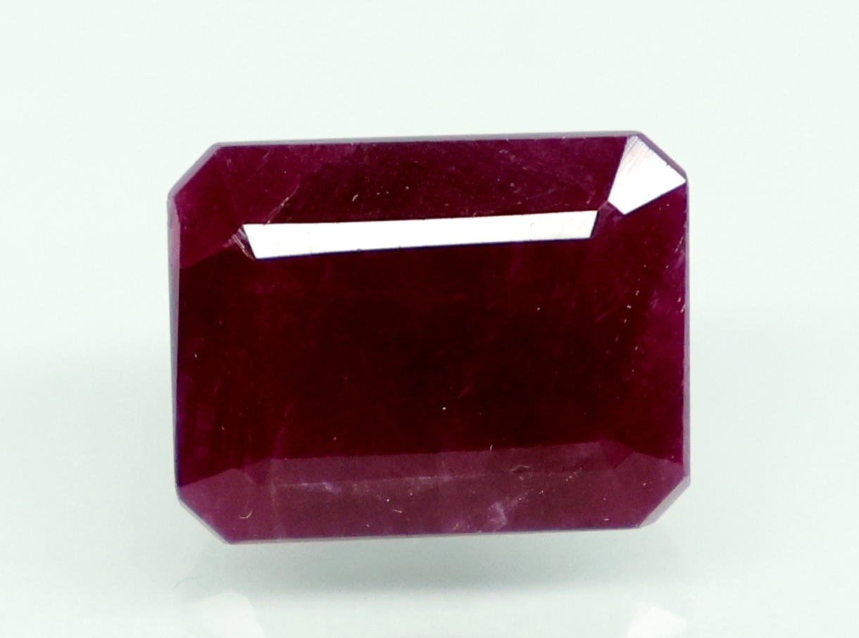 RUBY 7.65 Ct.