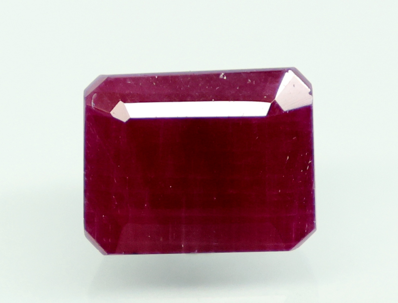 RUBY 4.92 Ct.