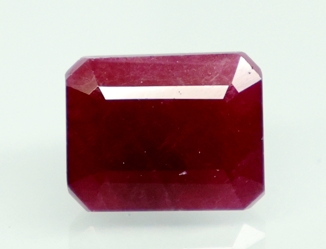 RUBY 4.42 Ct.