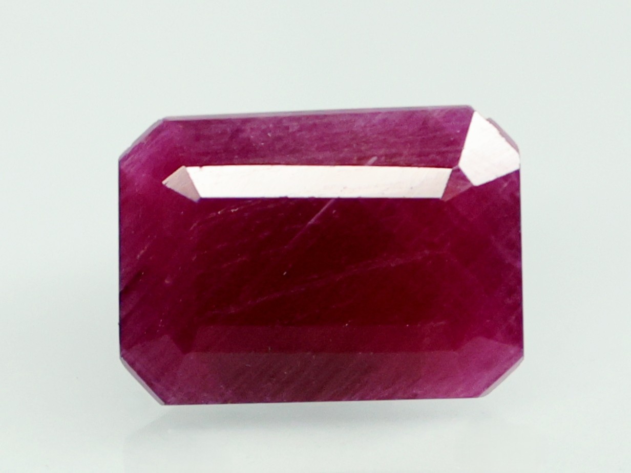 RUBY 4.58 Ct.