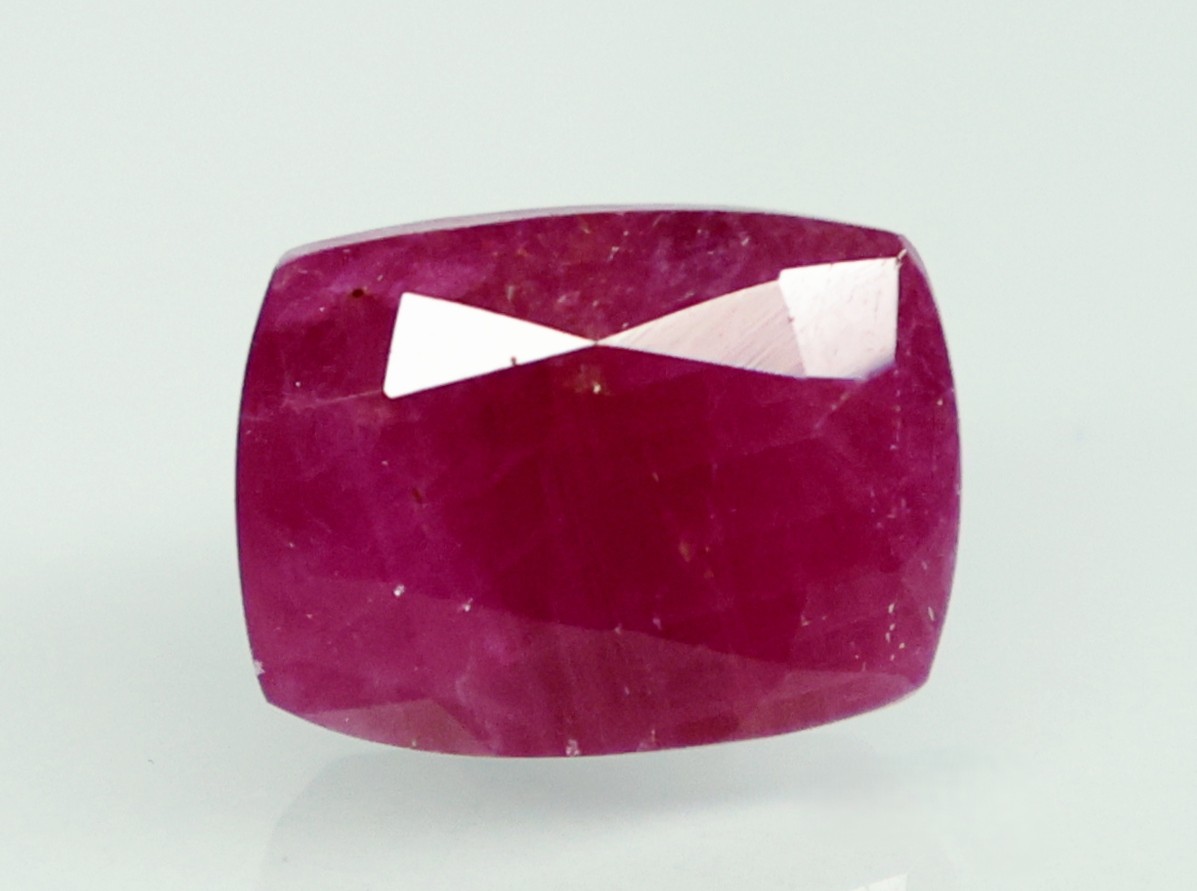 RUBY 4.07 Ct.