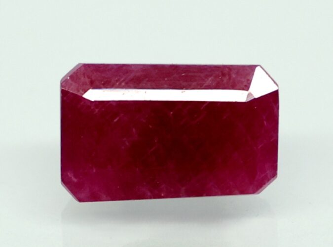 RUBY 4.95 Ct. RUBY 4.95 Ct.