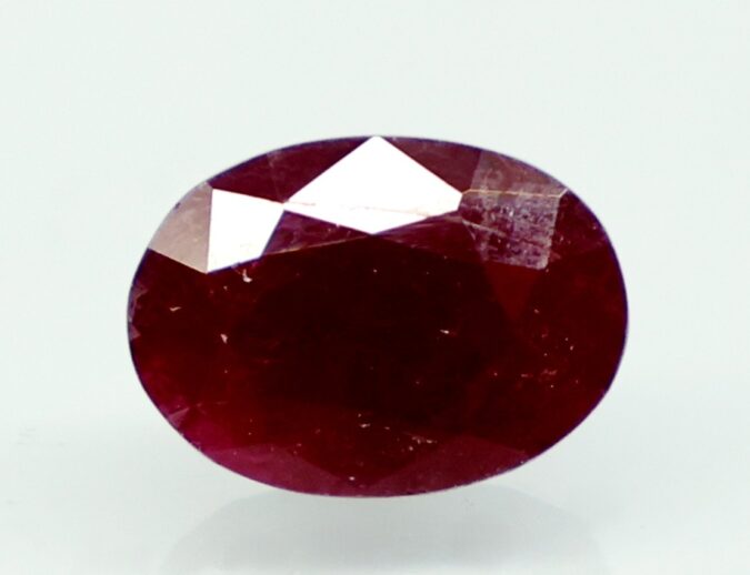 RUBY 3.83 Ct. RUBY 3.83 Ct.