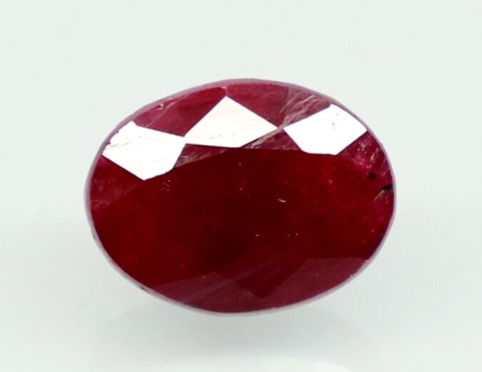 RUBY 3.69 Ct. RUBY 3.69 Ct.