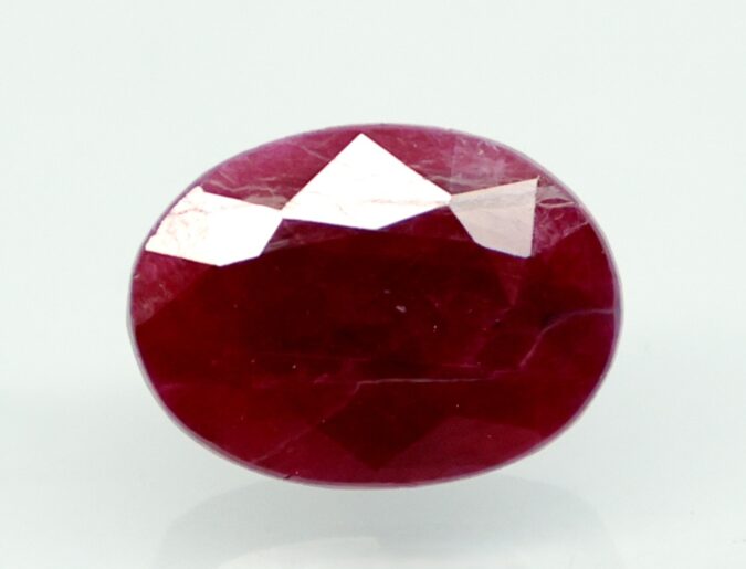 RUBY 4.04 Ct. RUBY 4.04 Ct.