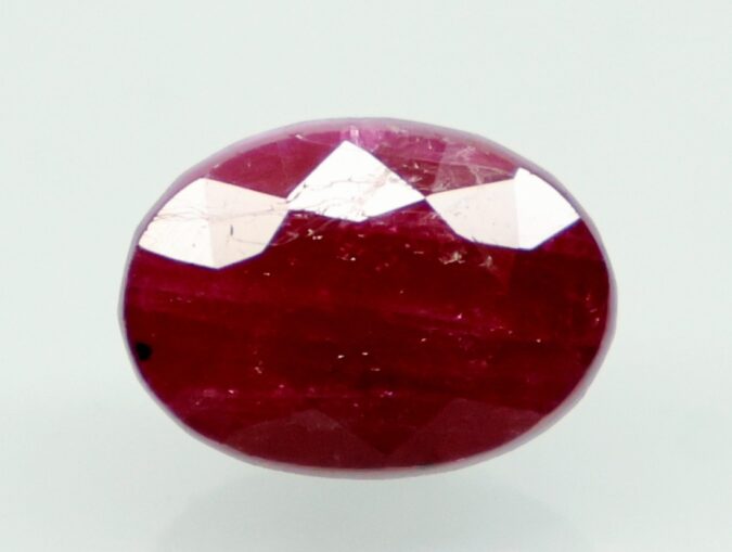 RUBY 3.76 Ct. RUBY 3.76 Ct.