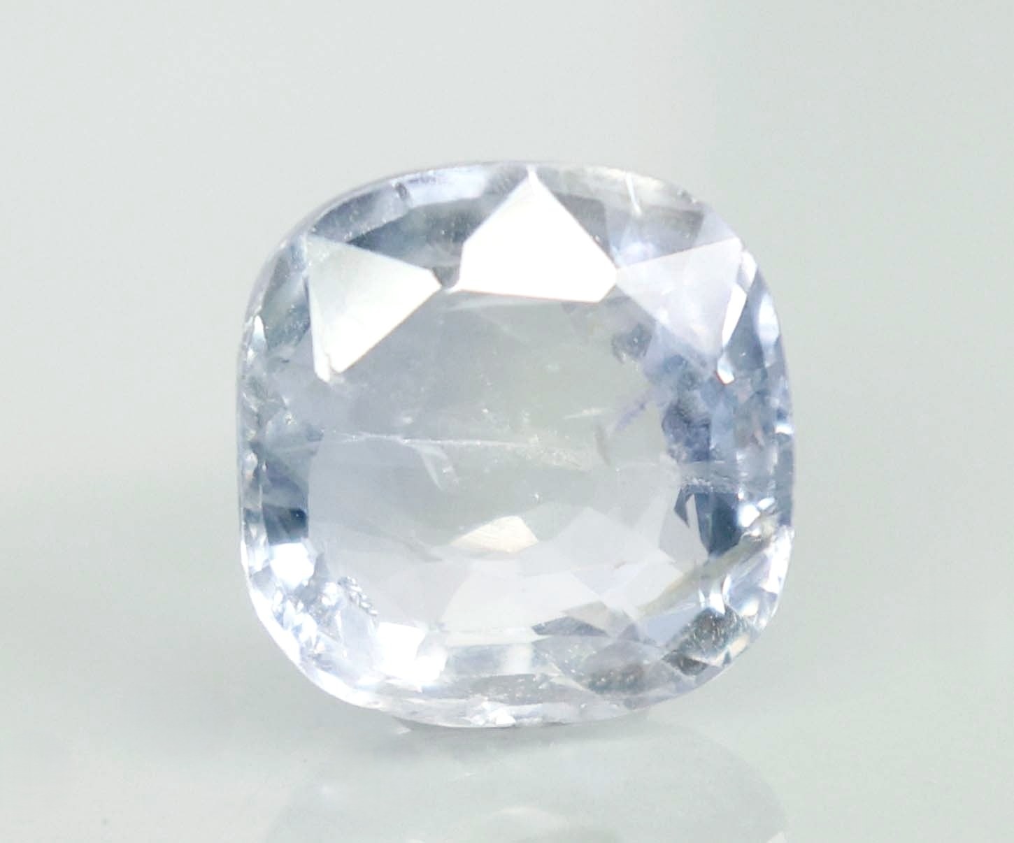 BLUE SAPPHIRE 6.8 Ct.