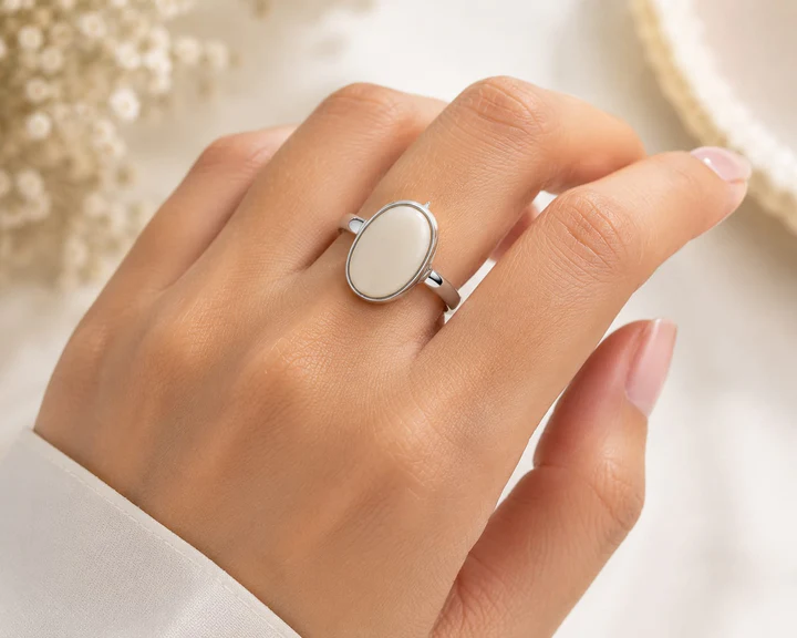 Opal Ring Rs. 2090/- (Opal 5+Ratti) Opal Ring Rs. 2090/- (Opal 5+Ratti)