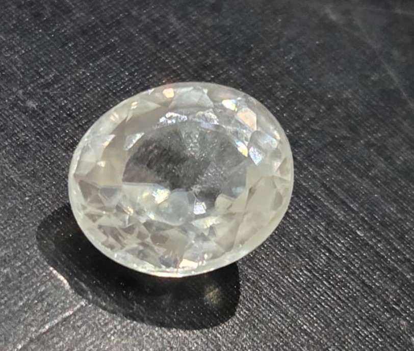 ZIRCON 4.83 Ct.