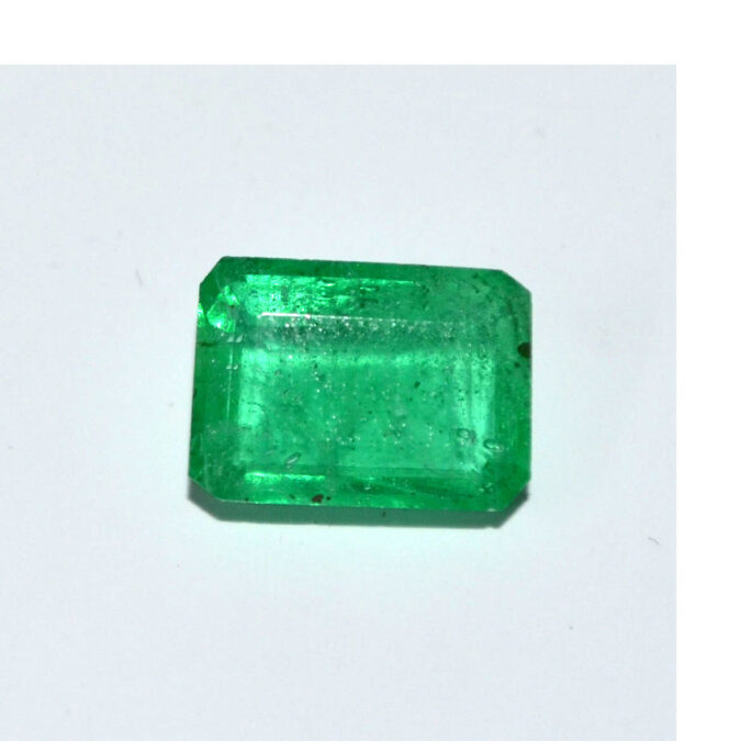 EMERALD 6.12 Ct. EMERALD 6.12 Ct.