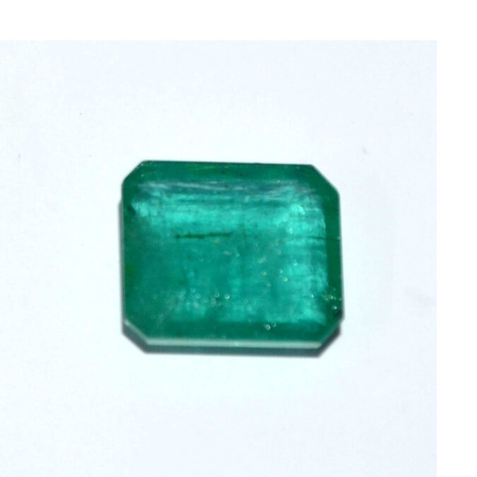 EMERALD 6.1 Ct. EMERALD 6.1 Ct.