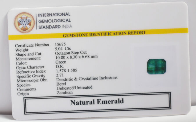 EMERALD 5.04 Ct. EMERALD 5.04 Ct.