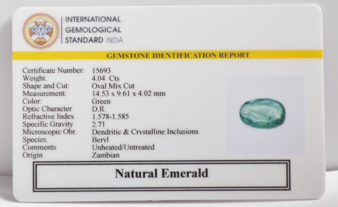 EMERALD 4.04 Ct.