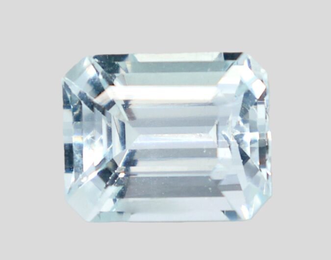 AQUAMARINE 3.47 Ct. AQUAMARINE 3.47 Ct.