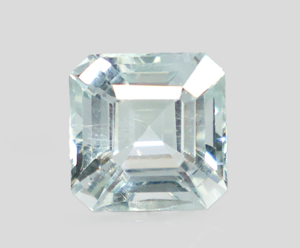 AQUAMARINE 3.39 Ct. AQUAMARINE 3.39 Ct.