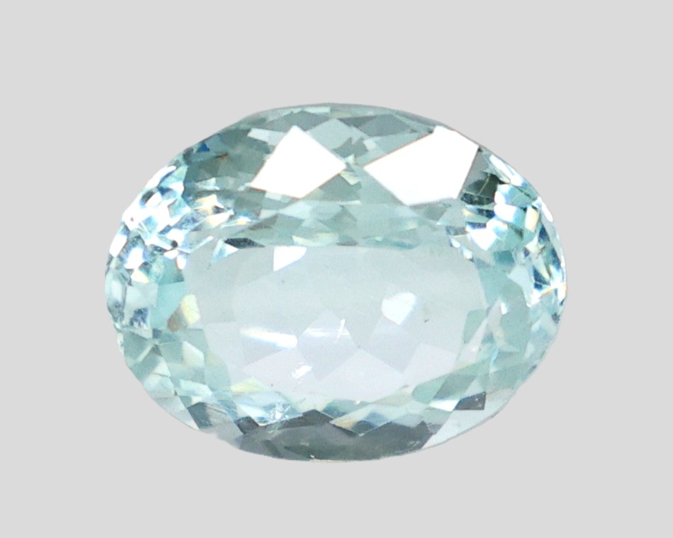 AQUAMARINE 3.38 Ct.