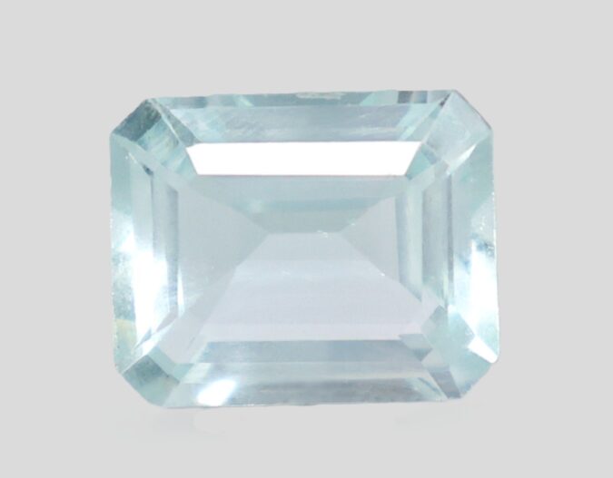 AQUAMARINE 3.92 Ct. AQUAMARINE 3.92 Ct.