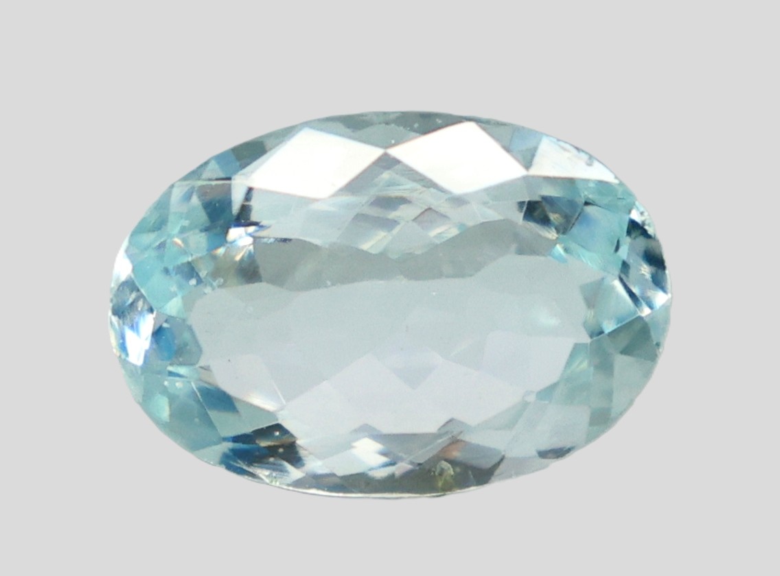 AQUAMARINE 3.27 Ct. AQUAMARINE 3.27 Ct.
