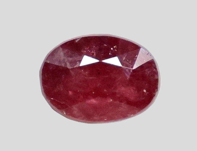 RUBY 3.87 Ct.