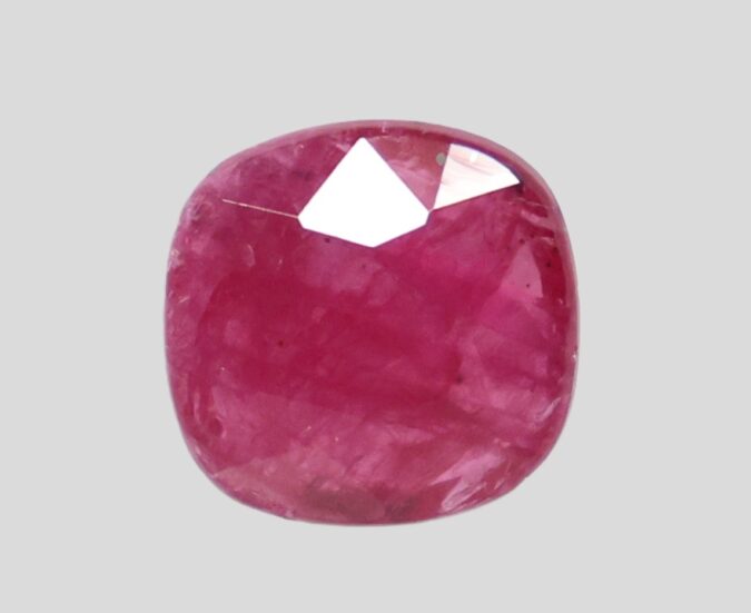 RUBY 3.58 Ct. RUBY 3.58 Ct.