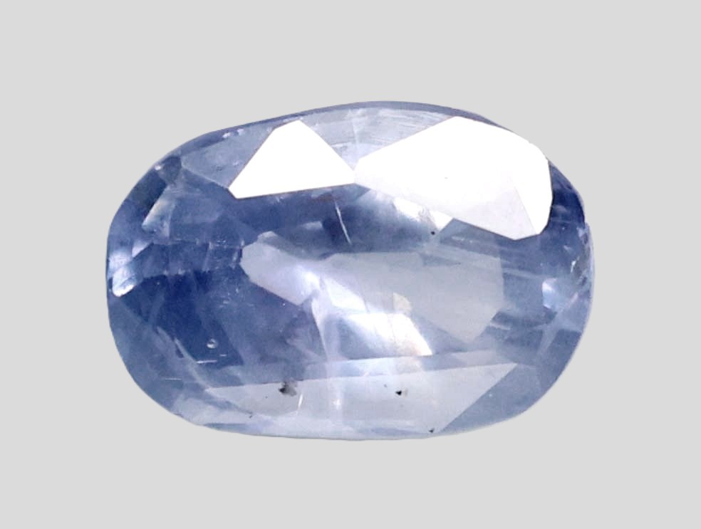 BLUE SAPPHIRE 5.24 Ct.