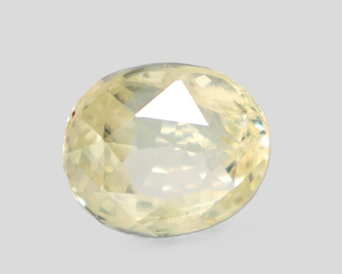 YELLOW SAPPHIRE 5.09 Ct.
