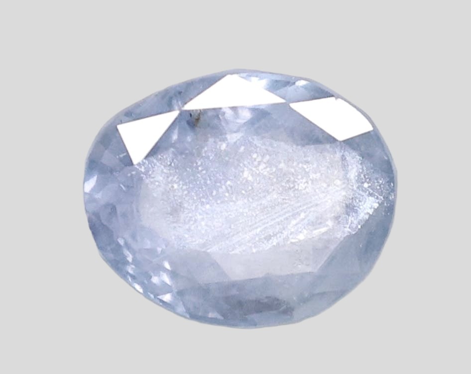 BLUE SAPPHIRE 5.66 Ct.