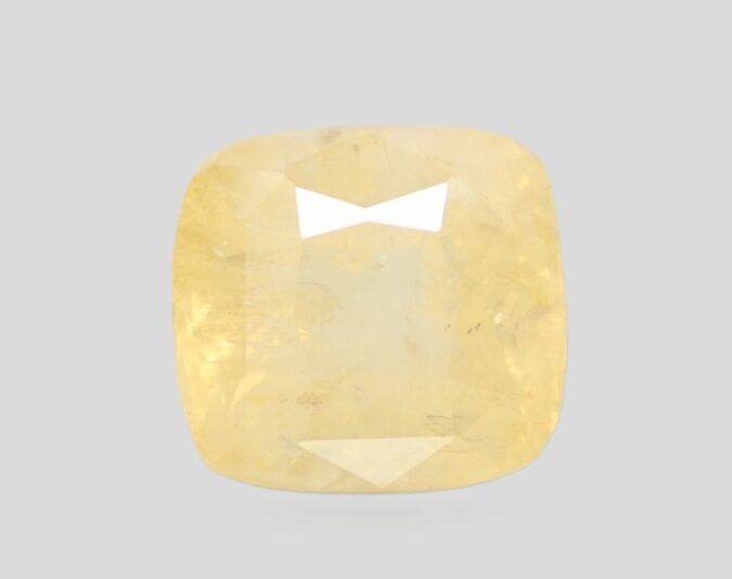 YELLOW SAPPHIRE 8.77 Ct.