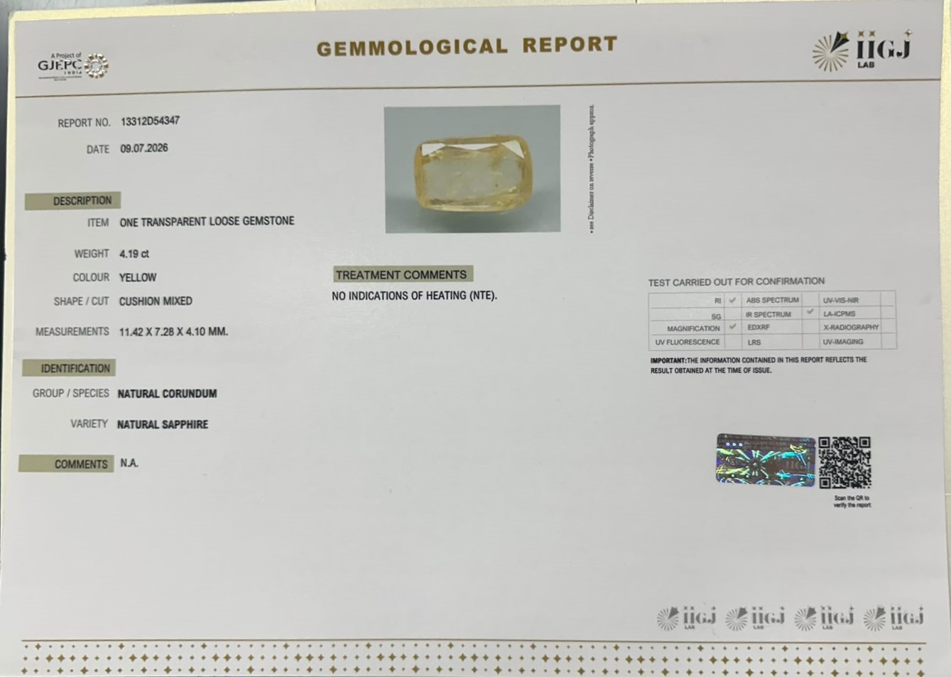 YELLOW SAPPHIRE 4.19 Ct.