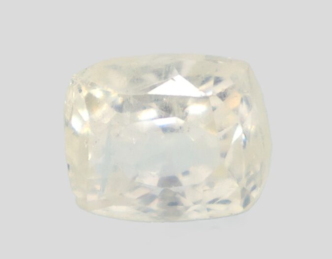 YELLOW SAPPHIRE 3.33 Ct.