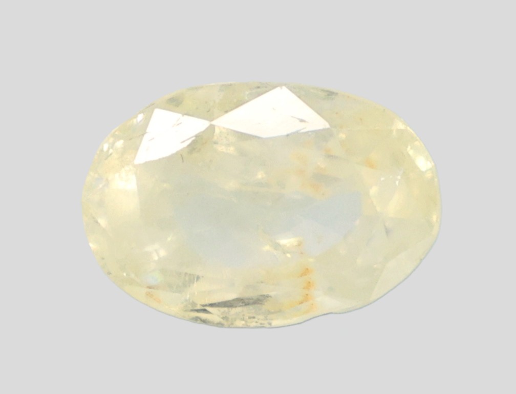 YELLOW SAPPHIRE 3.25 Ct. YELLOW SAPPHIRE 3.25 Ct.