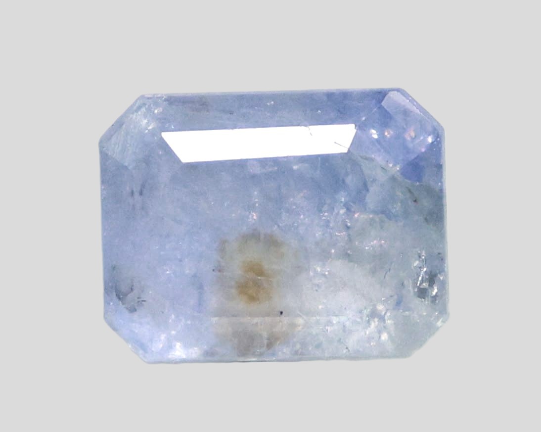 BLUE SAPPHIRE 4.2 Ct.