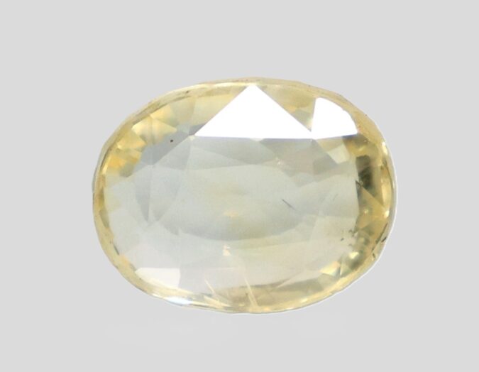 YELLOW SAPPHIRE 6.03 Ct. YELLOW SAPPHIRE 6.03 Ct.