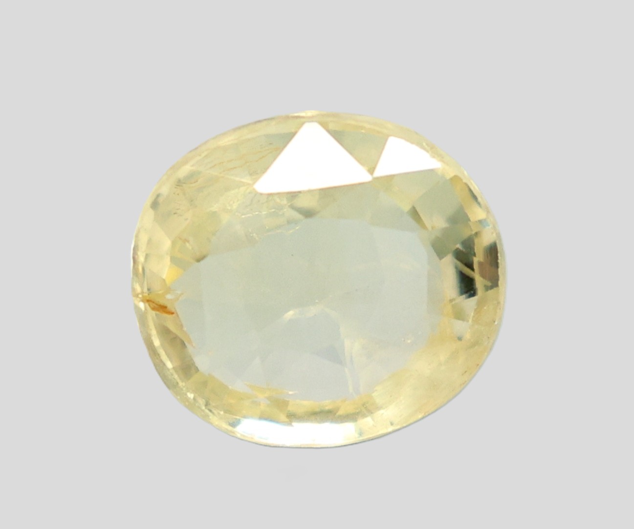 YELLOW SAPPHIRE 7 Ct.